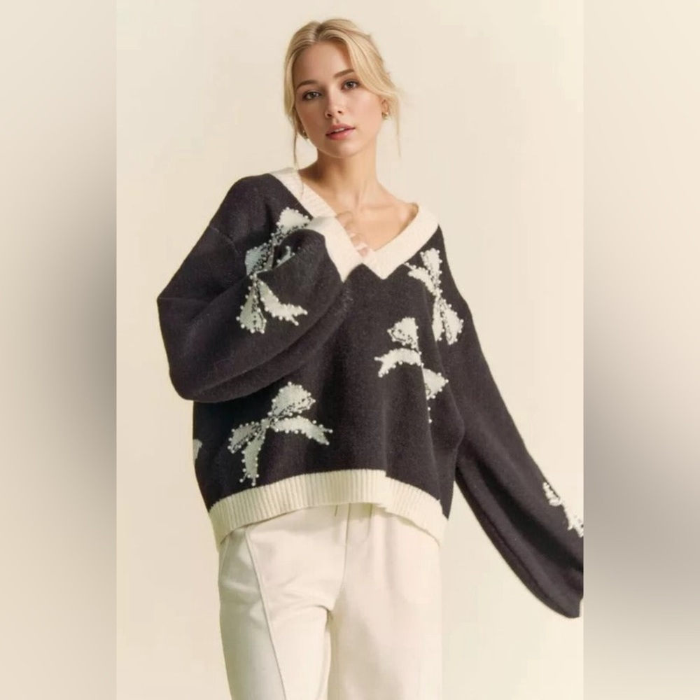 Pearl Studded Bow Balloon Sleeve V-Neck Sweater - Davi & Dani